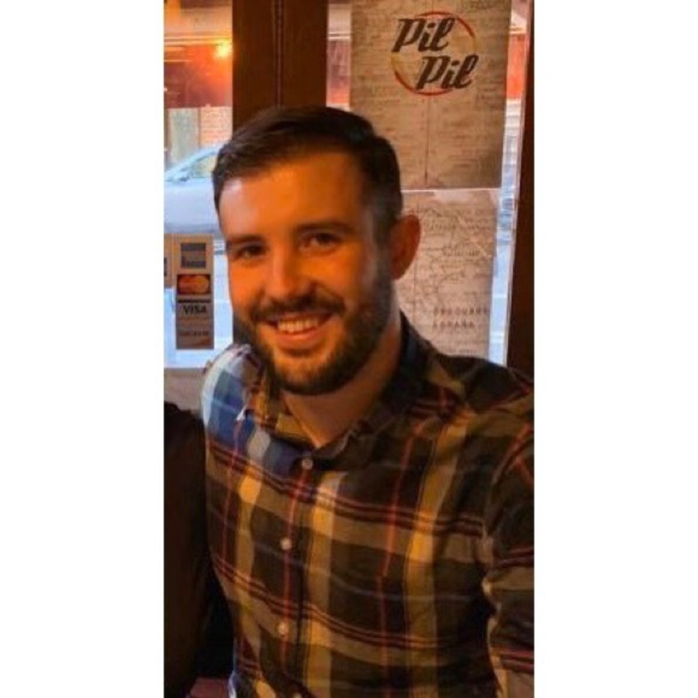 Meet your Posher, Gregory